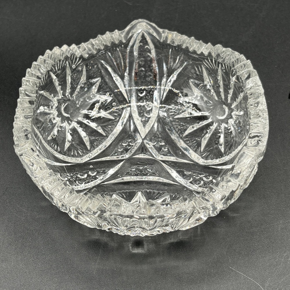 Vtg Cut Glass Nut Bowls Set of 5 Pinwheel Fan Sawtooth Rim Heavy Glass 4.5" - Picture 6 of 10